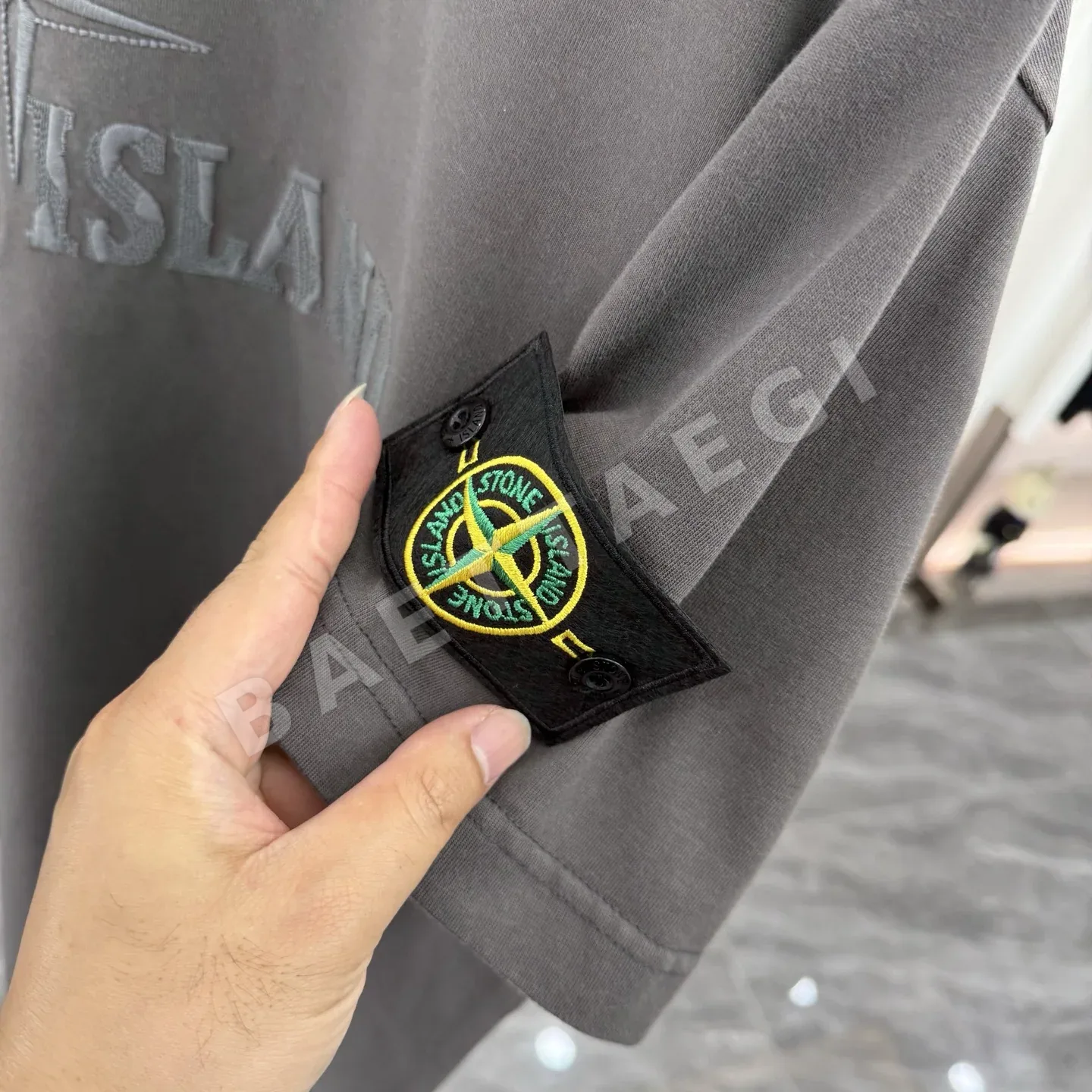 스톤아일랜드 진공 자수 크루넥 반팔 티셔츠 상세 이미지 7
