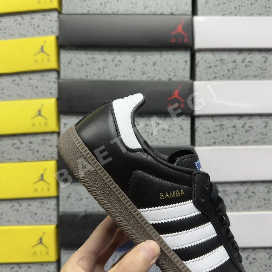 아디다스 [GOD] 삼바 OG B75807 200814 Adidas Samba OG Black White Gum 상세 이미지 5