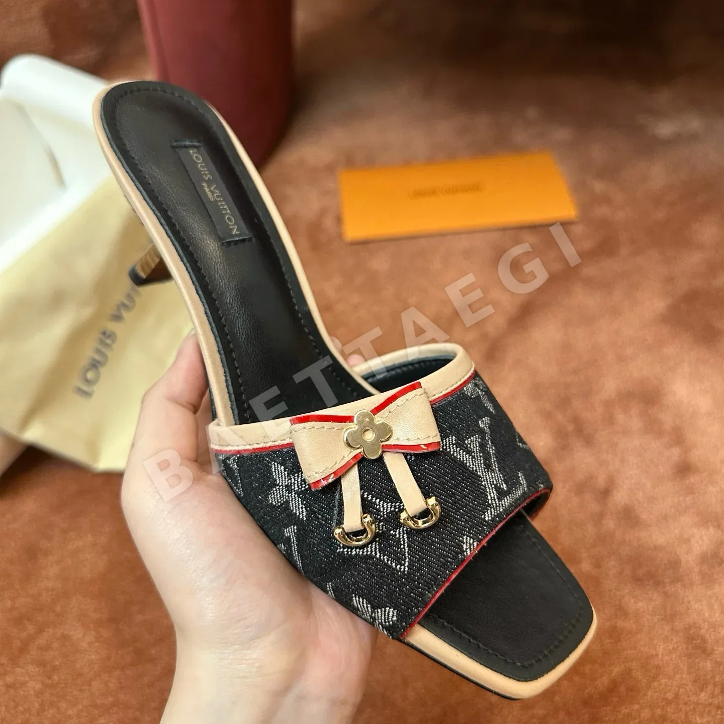 루이비통 모노그램 발레 플랫 3827 상세 이미지 2
