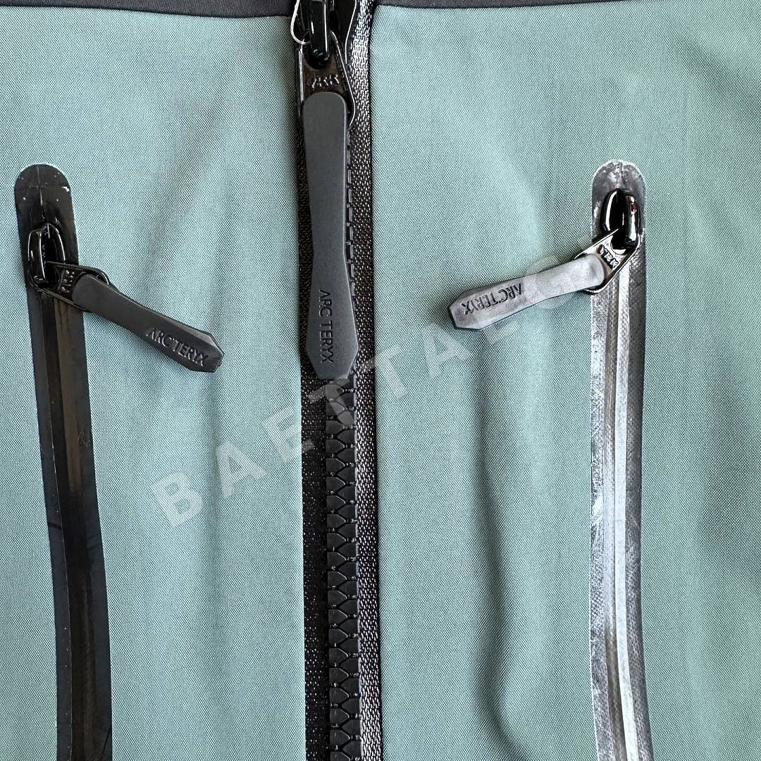 아크테릭스 [XF] 알파 SV 자켓 7 블랙 골드 그린 207797 Arc'teryx Alpha SV Jacket 7 SV7 상세 이미지 4