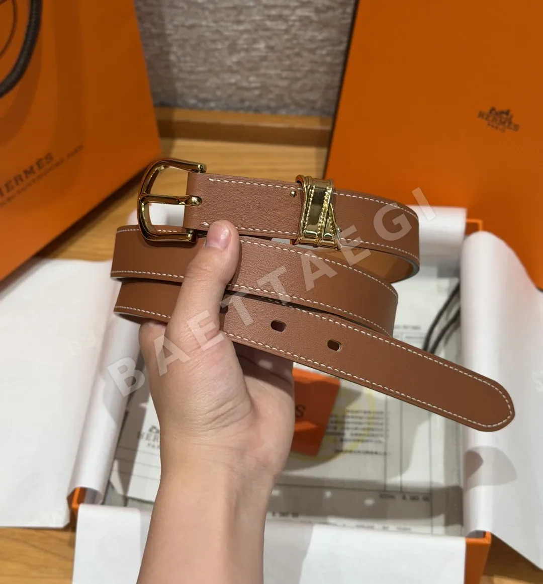 에르메스 에퀴에르 스위프트 카프스킨 여성용 벨트 상세 이미지 2