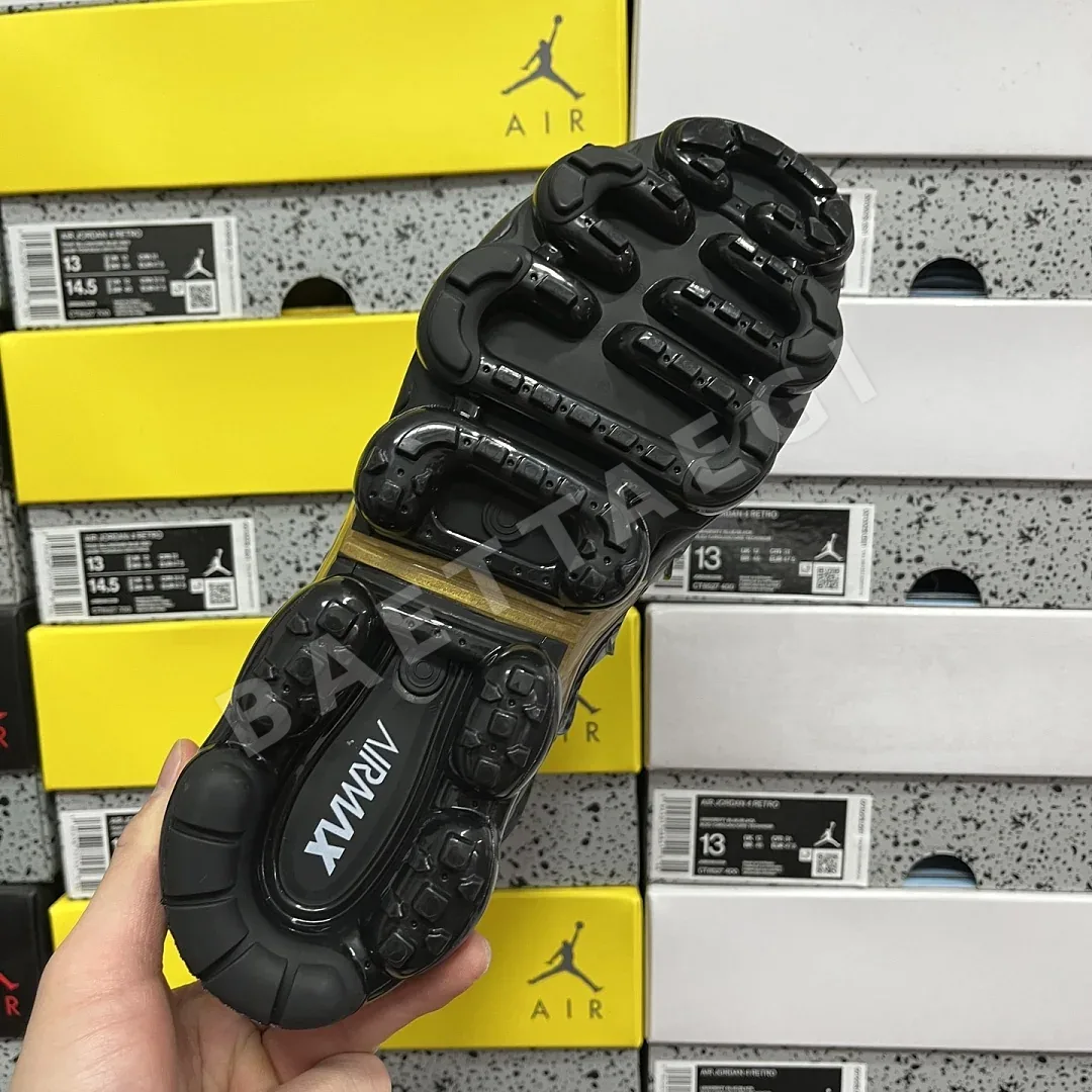 나이키 [OT] 에어 베이퍼맥스 플러스 블랙 골드 924453-009 201583 Nike Air VaporMax Plus 상세 이미지 9