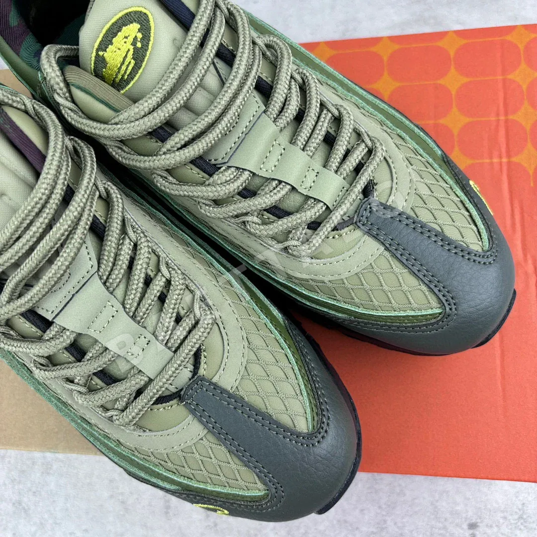 나이키 에어 맥스 95 FB2709-300 200918 Nike Air Max 95 Corteiz Gutta Green 상세 이미지 7