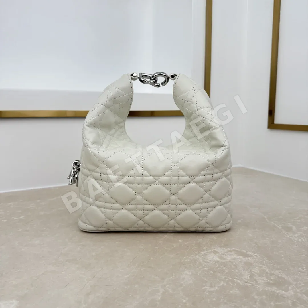 디올 투쥬르 호보 버킷백 상세 이미지 3