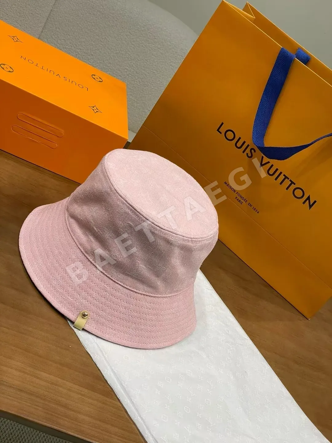 루이비통 데님 리버시블 버킷햇 상세 이미지 2