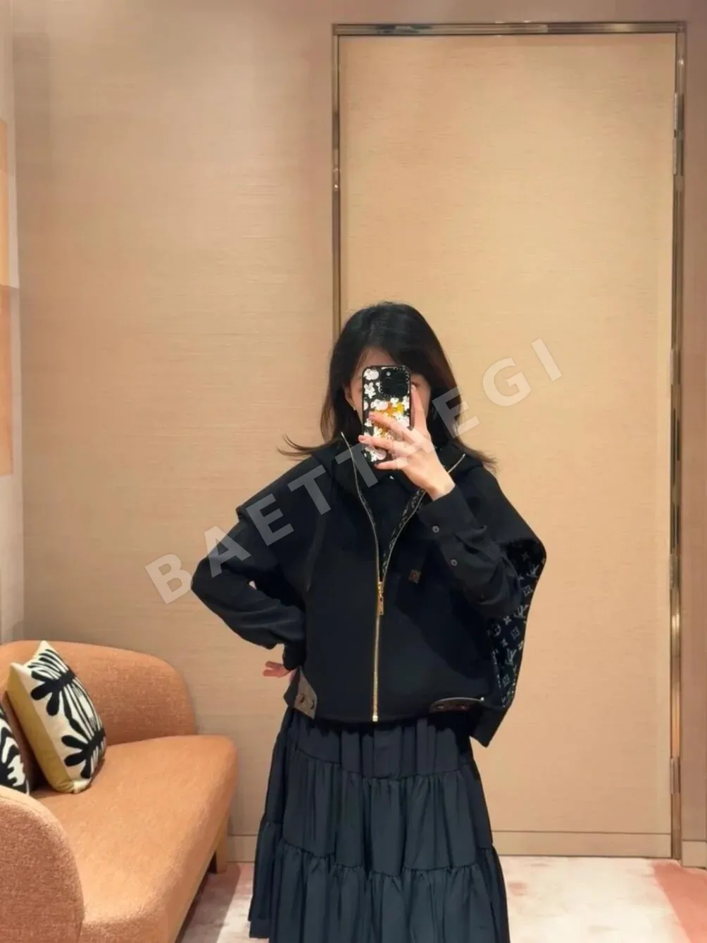 루이비통 캐시미어 블렌드 울 후드 베스트 상세 이미지 4