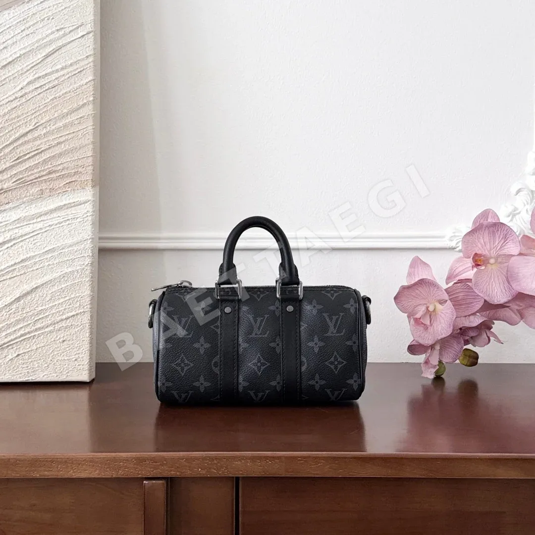 루이비통 Keepall 21 모노그램 M45947 가방