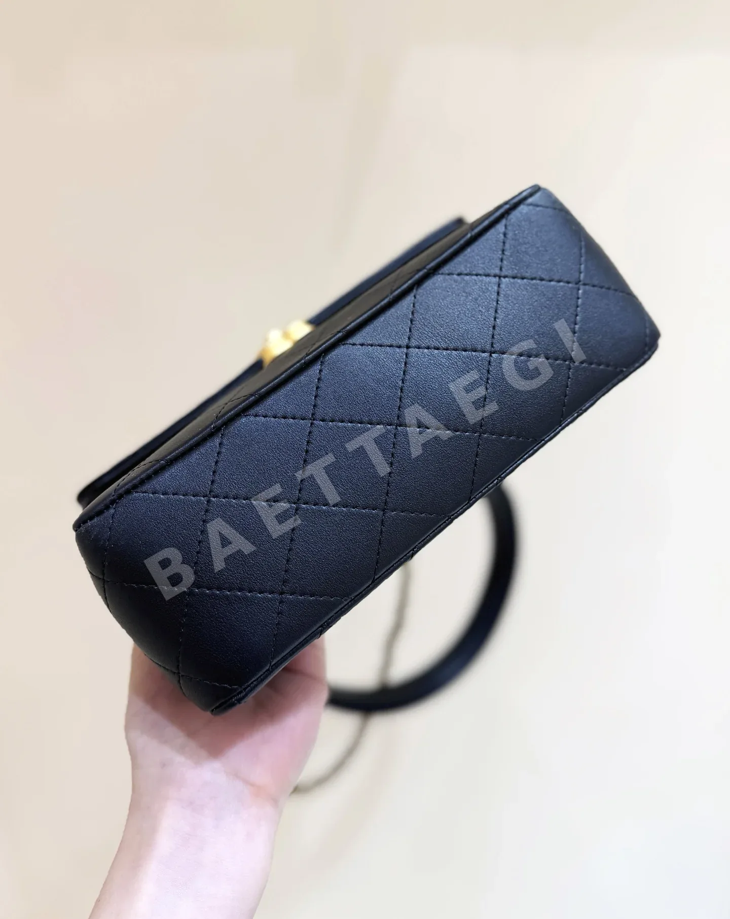 샤넬 26C 히든 디자인 메신저백 AS5906 상세 이미지 4