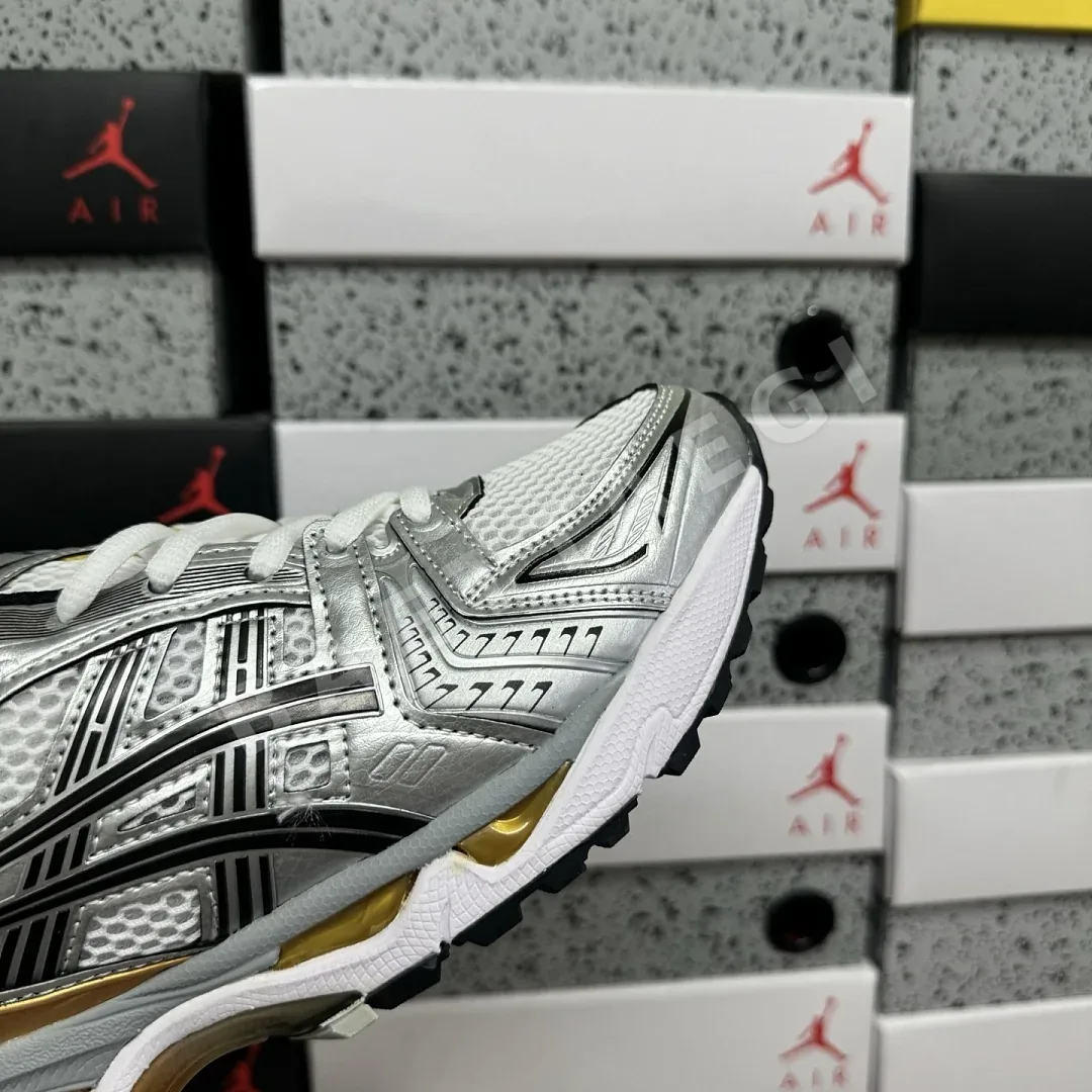 아식스 [LZ] 젤 카야노 14 1201A019-102 200603 Asics Gel-Kayano 14 White Pure Gold 상세 이미지 5