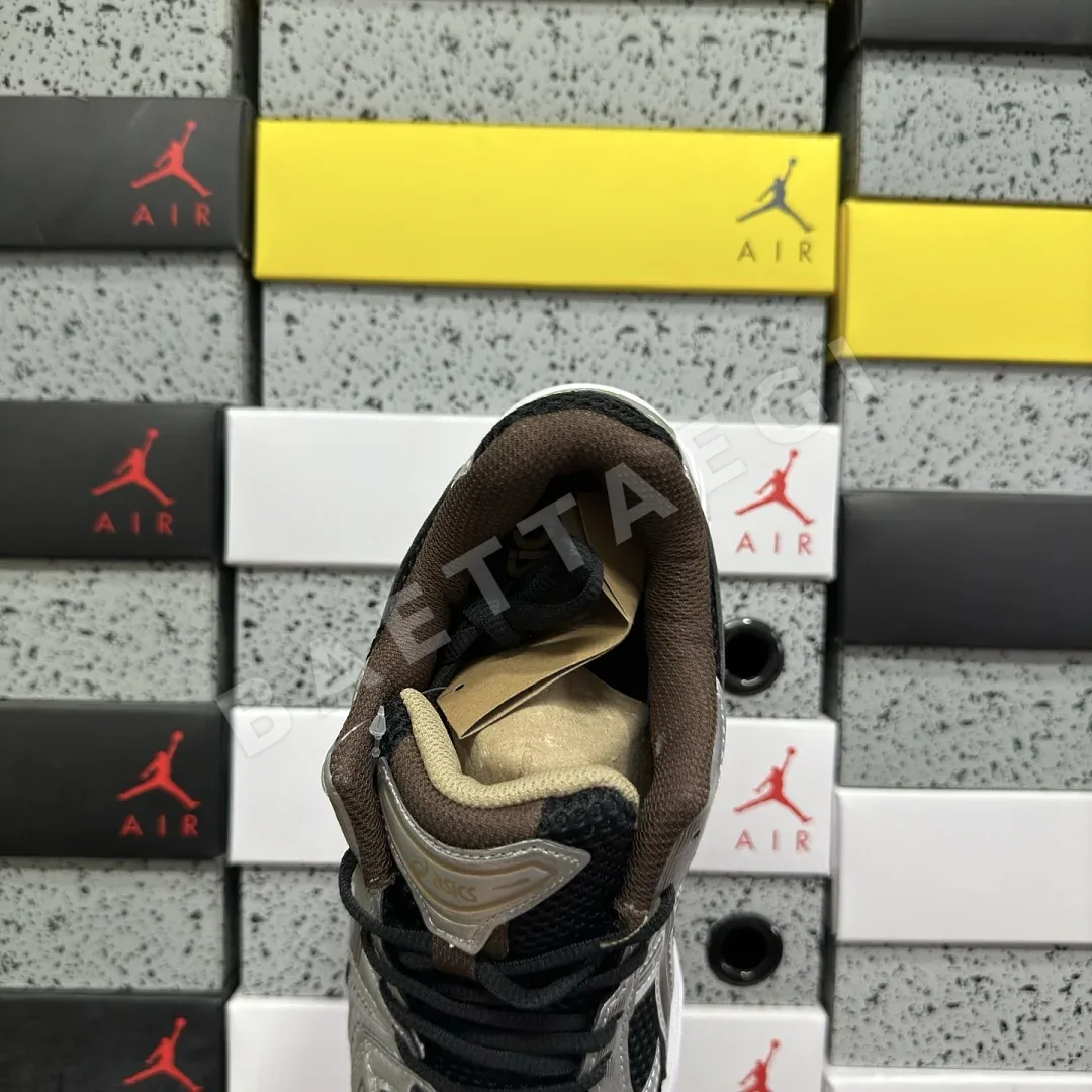 아식스 [LZ] 젤 카야노 14 1201A019-004 200587 Asics Gel-Kayano 14 Black Coffee Silver 상세 이미지 4