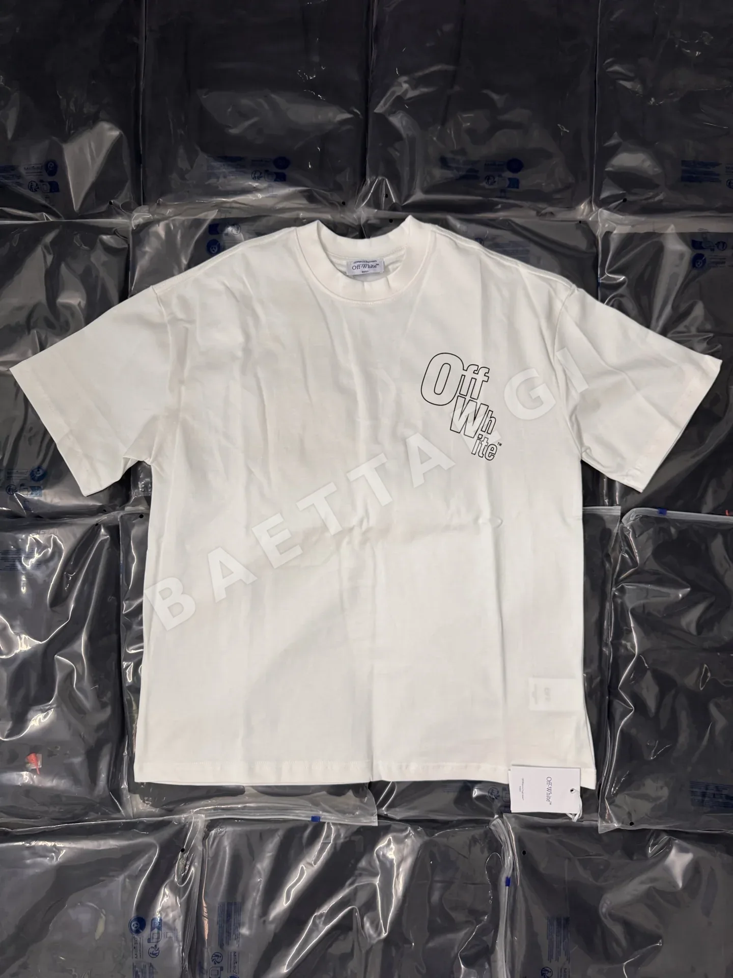 오프화이트 남성 반팔 87520