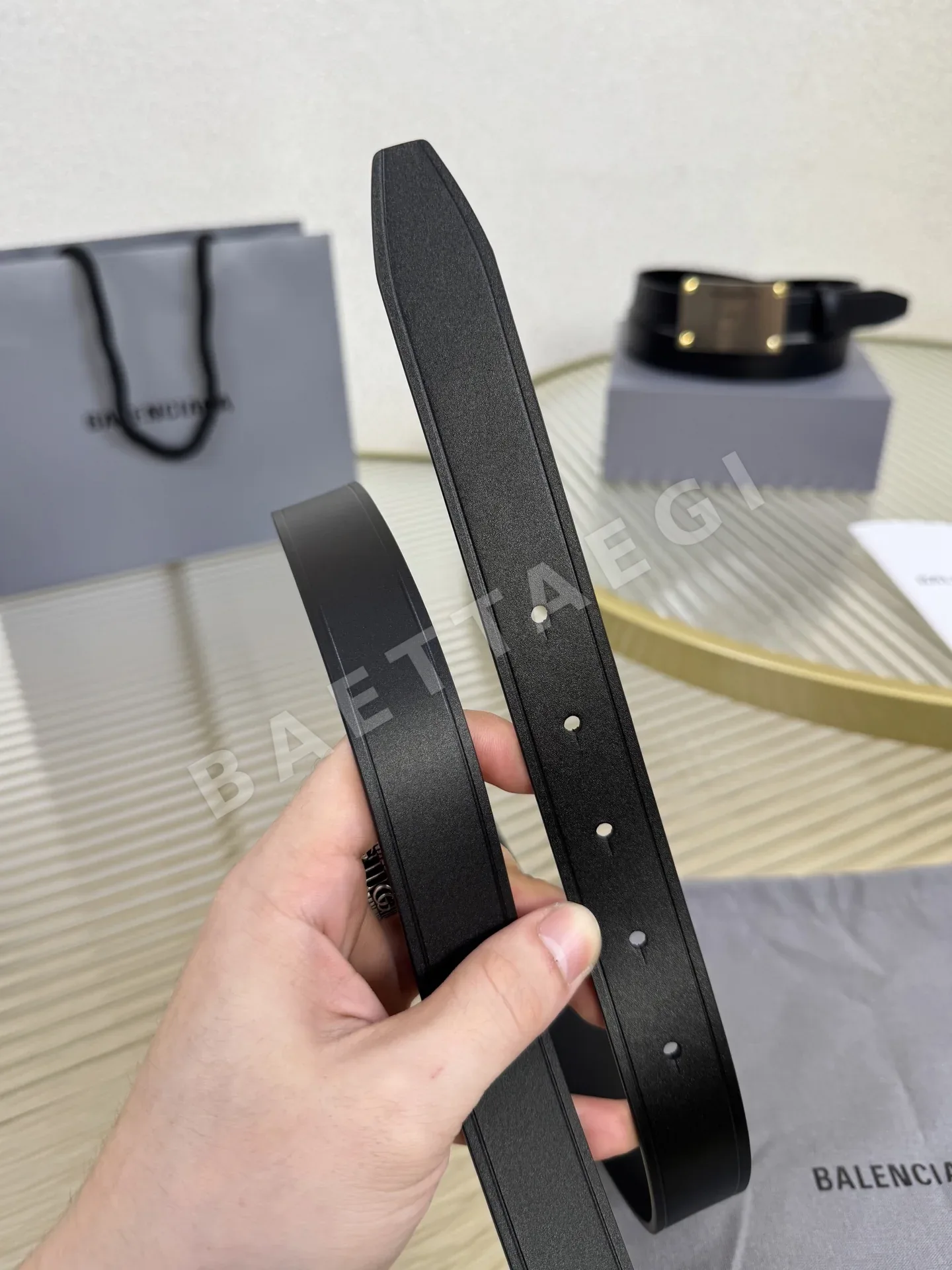 발렌시아가 카프스킨 벨트 상세 이미지 8