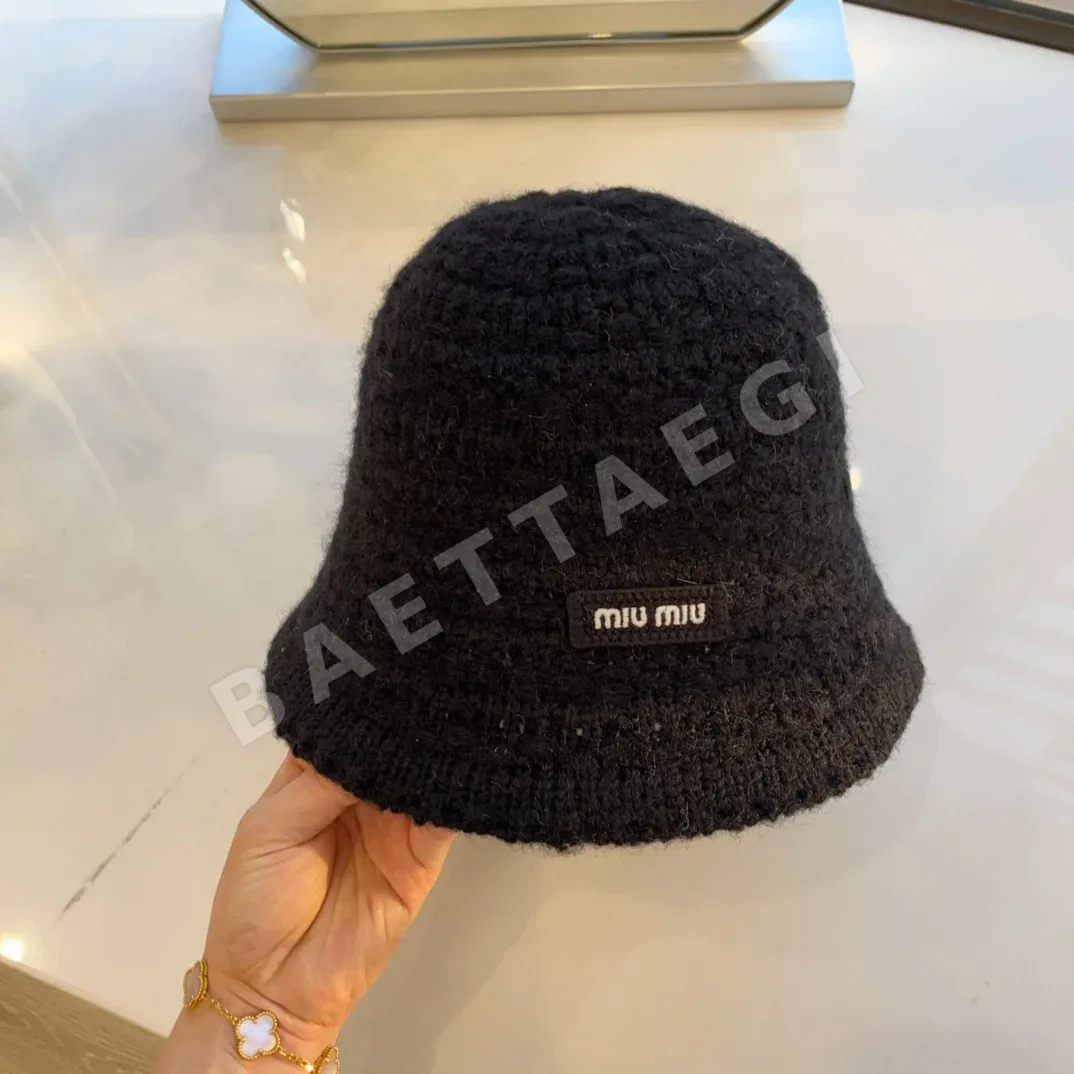 미우미우 모자 81249 Miu Miu Cap 상세 이미지 9
