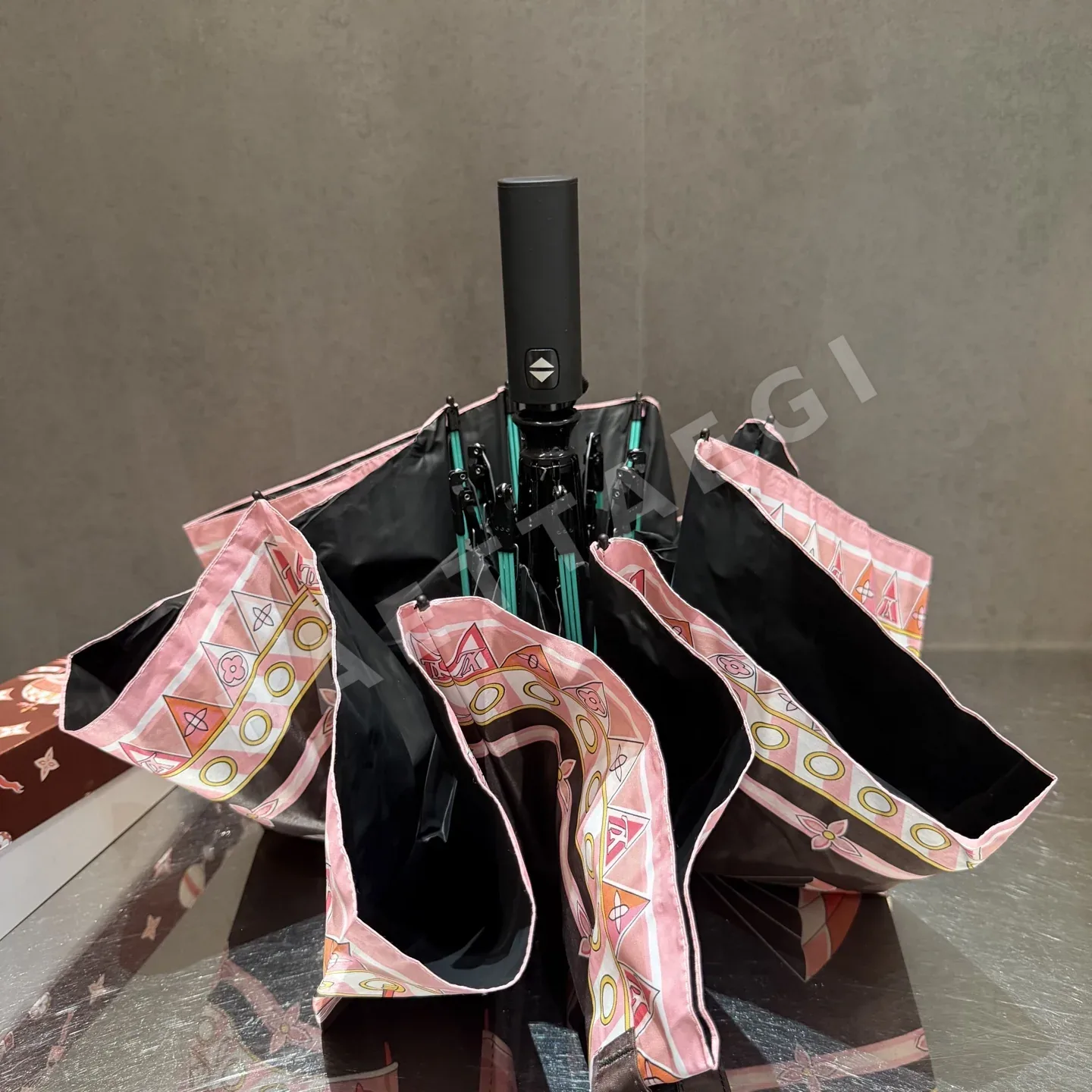 루이비통 우산 85730 Louis Vuitton Umbrella 상세 이미지 5