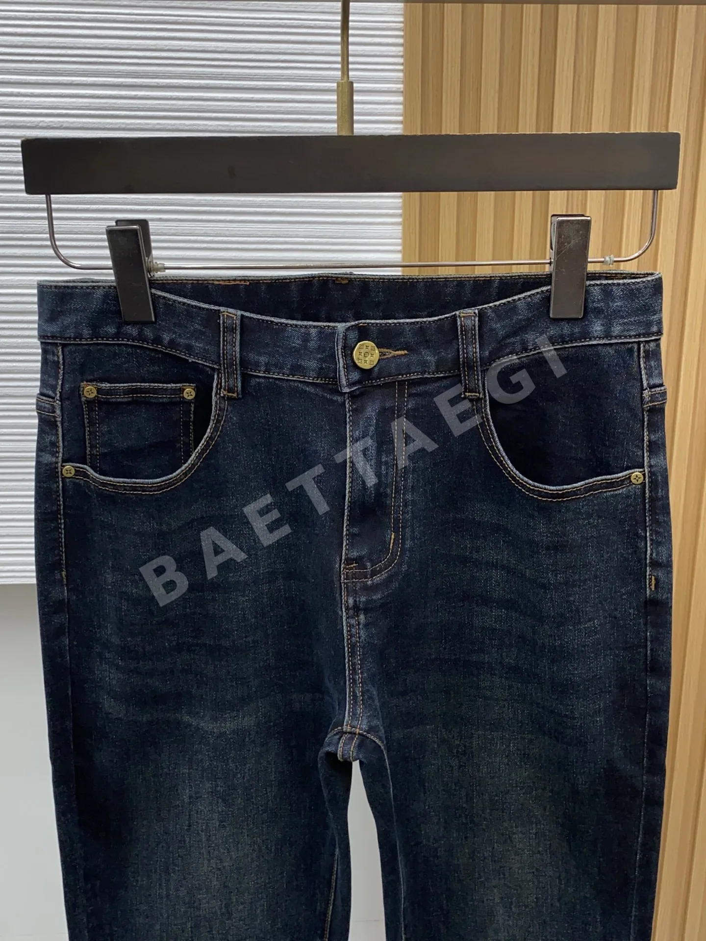 루이비통 남성 청바지 상세 이미지 4