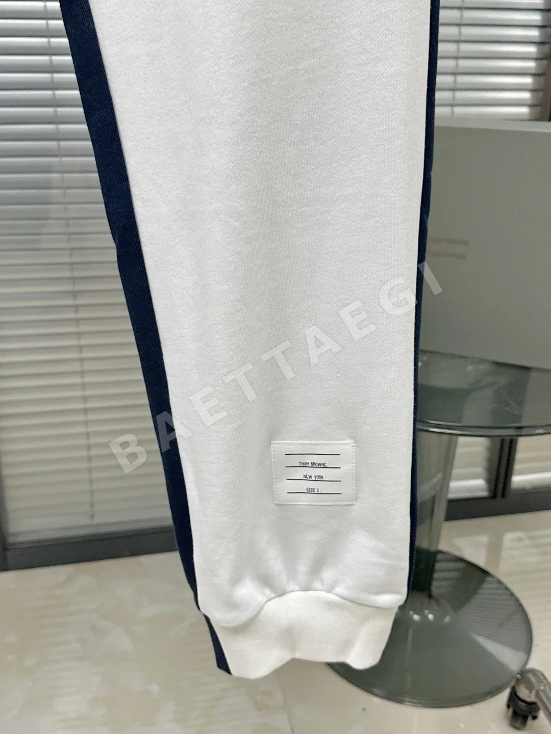 톰브라운 남성 바지 159494 Thom Browne Pants 상세 이미지 5