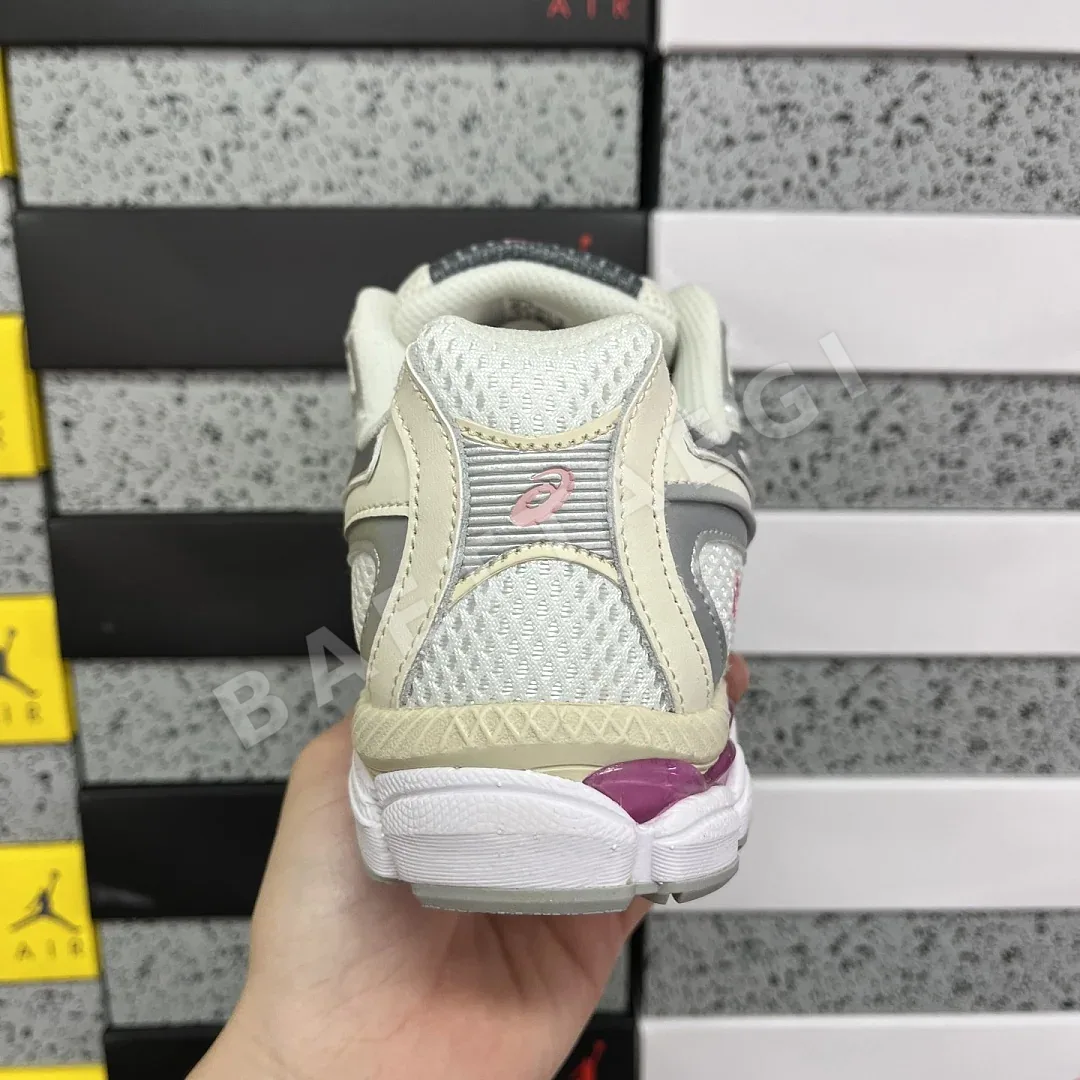 아식스 [M] 젤 NYC 2055 1203A524-101 200495 Asics Gel-NYC 2055 Cream Carbon 상세 이미지 10