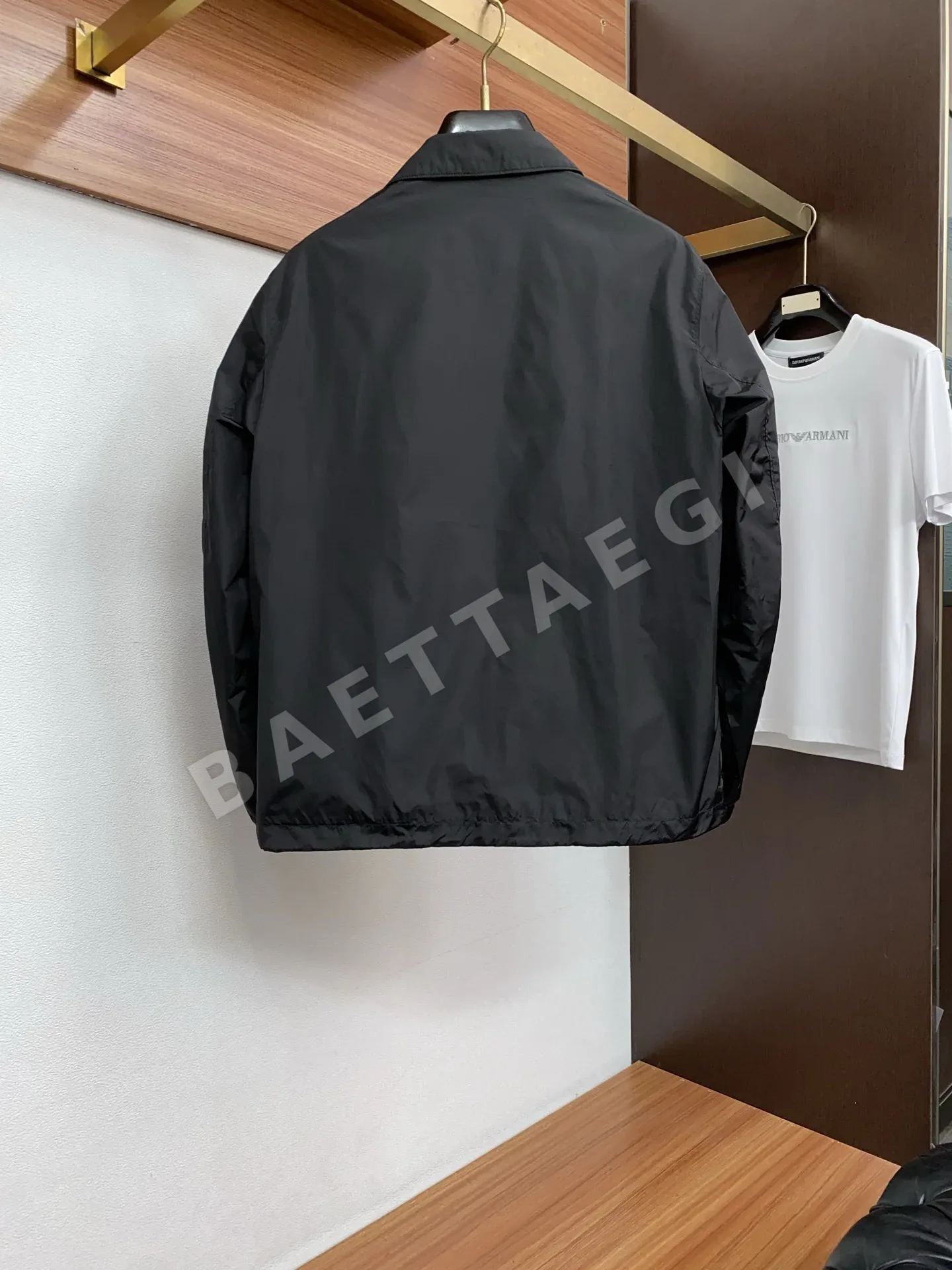프라다 프린트 후드집업 자켓 상세 이미지 10