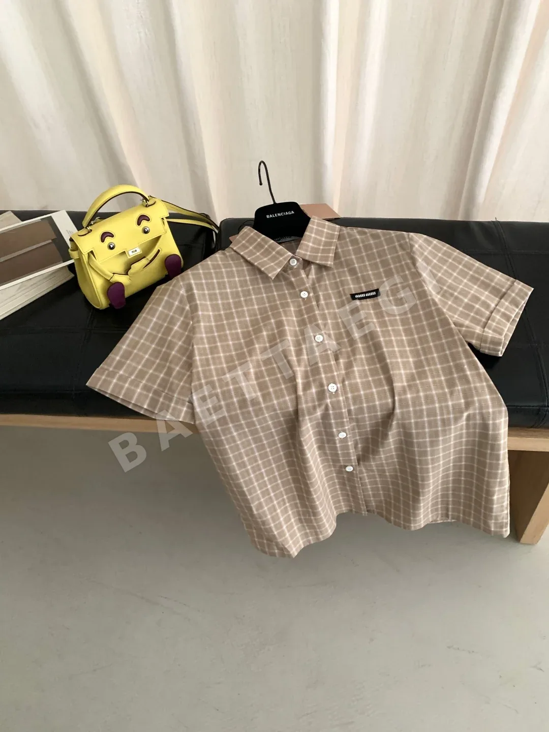미우미우 카키 체크 코튼 반팔 셔츠 52555