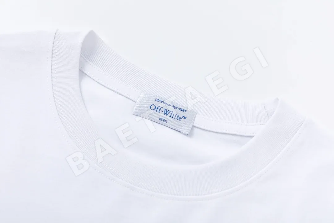 오프화이트 루즈핏 남성 반팔 티셔츠 상세 이미지 7