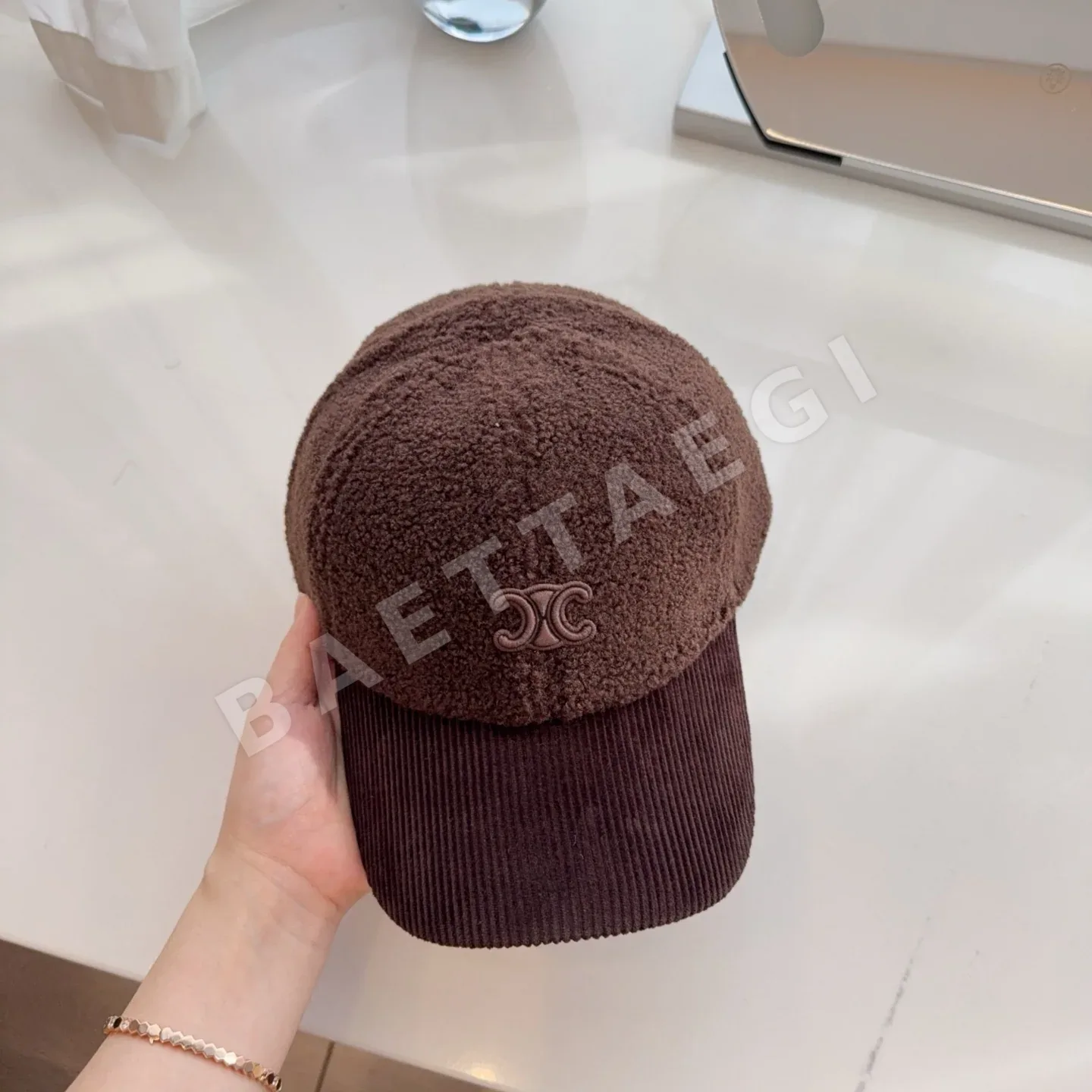 셀린느 시어스킨 램울 베이스볼 캡 상세 이미지 8