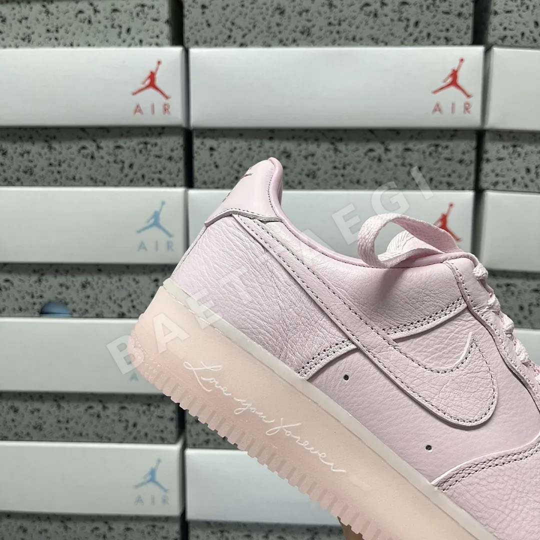 나이키 [MAX] 에어 포스 1 로우 핑크 CZ8065-600 201209 Nike Air Force 1 Low Drake NOCTA 상세 이미지 7