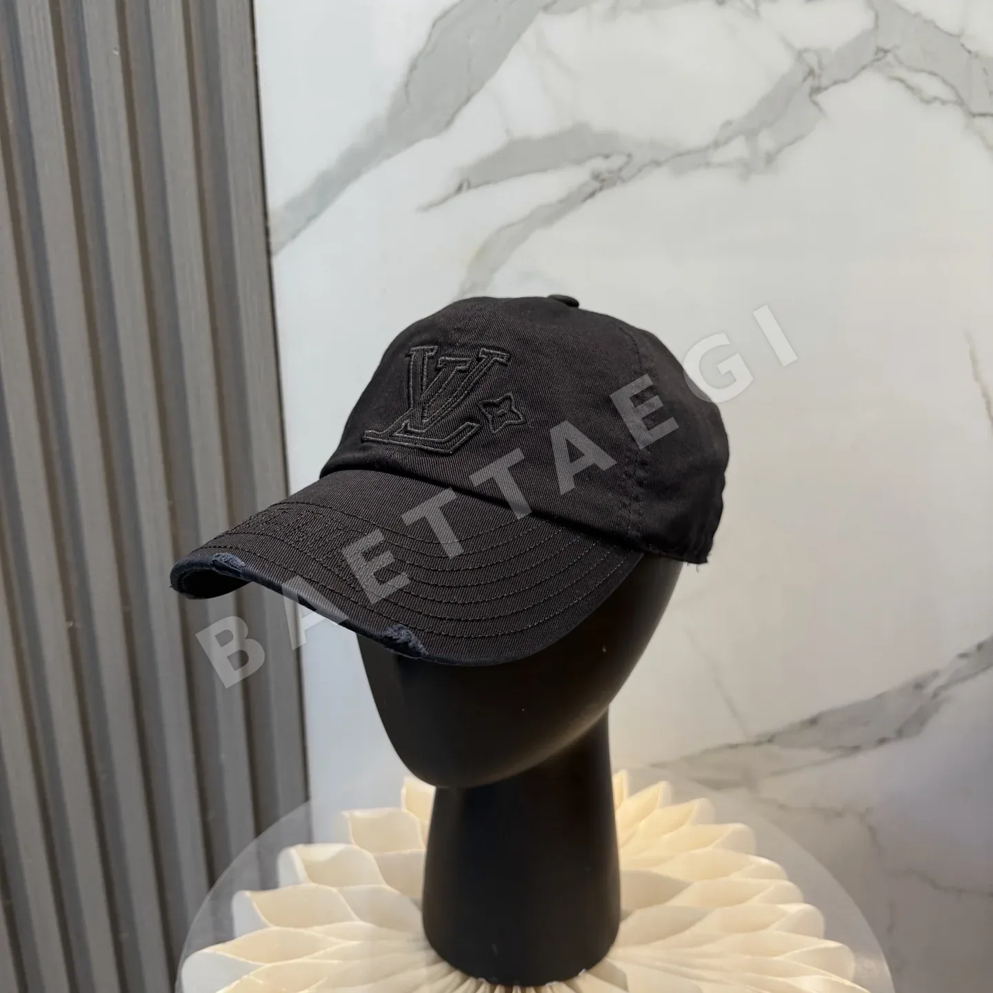 루이비통 자수 야구모자 상세 이미지 2