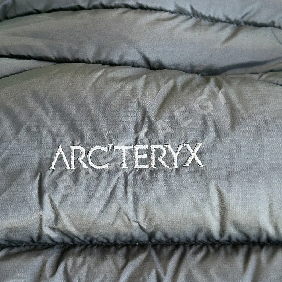 아크테릭스 [TZ] 세리움 베스트 블랙 실버 200170 Arc'teryx Cerium Vest Black 상세 이미지 3