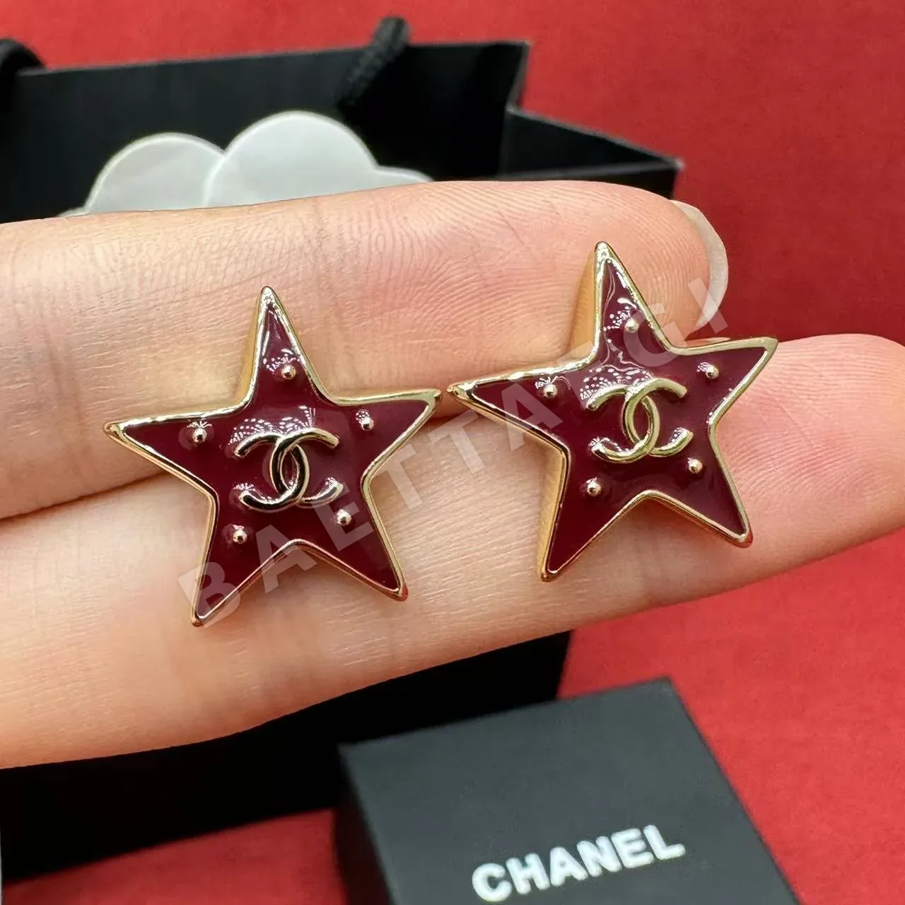 샤넬 에나멜 별 더블 C 로고 귀걸이 178480