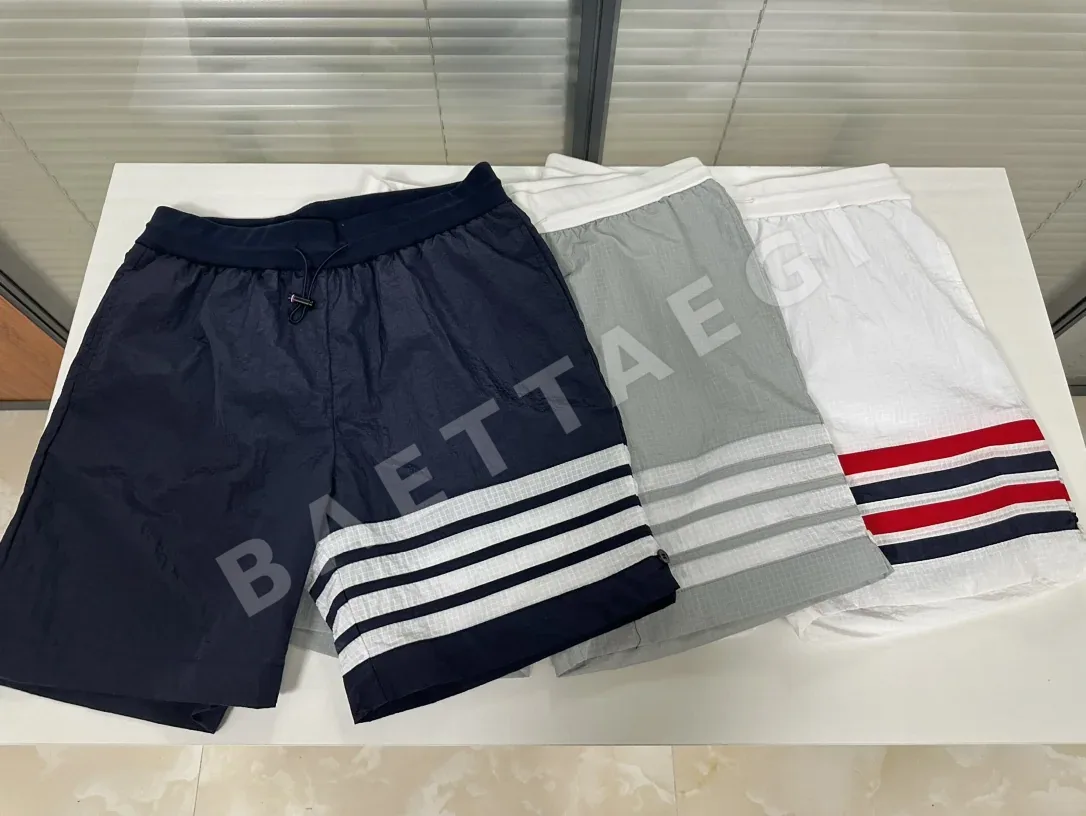 톰브라운 체크 리브 남성 니트 레플리카 46712 Thom Browne Shorts 상세 이미지 8