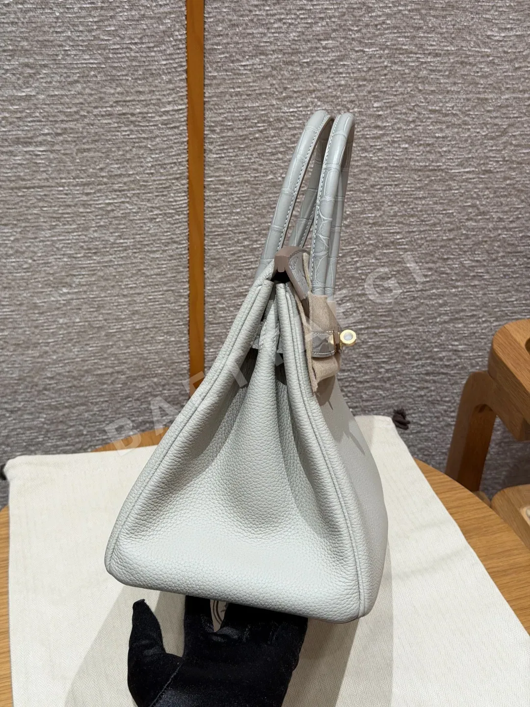 에르메스 버킨 30 매트 악어가죽 가방 상세 이미지 3