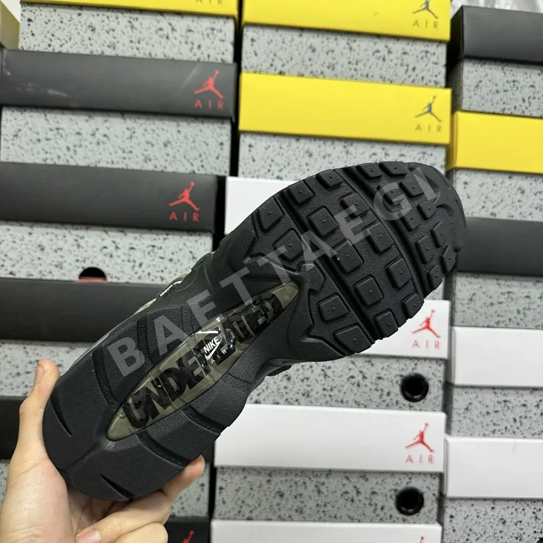 나이키 [GX] 에어 맥스 95 SP IB4523-200 201318 Nike Air Max 95 SP Undefeated Geo La Brea 상세 이미지 4