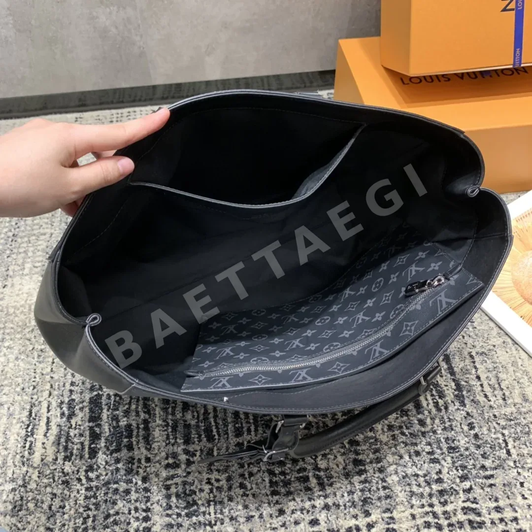 루이비통 사크 클러치 가방 M44733 상세 이미지 2