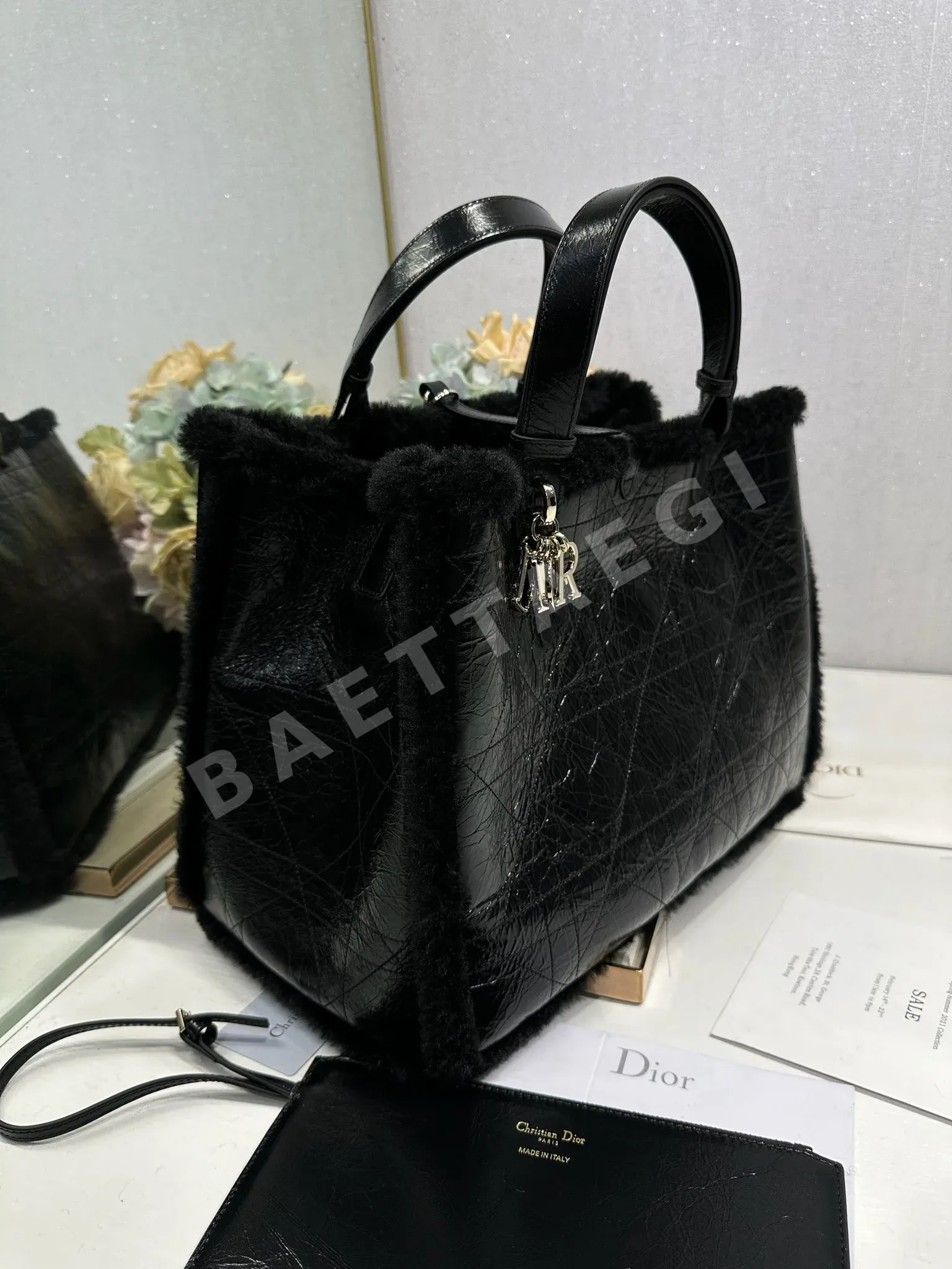 디올 뚜주흐 토트백 상세 이미지 2