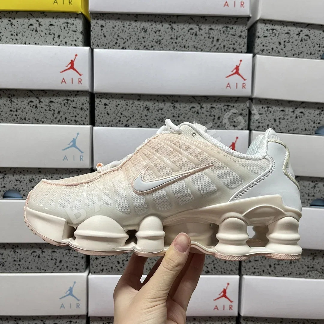 나이키 [WM] 샥스 TL IH5075-219 201136 Nike Shox TL Pearl White 상세 이미지 3