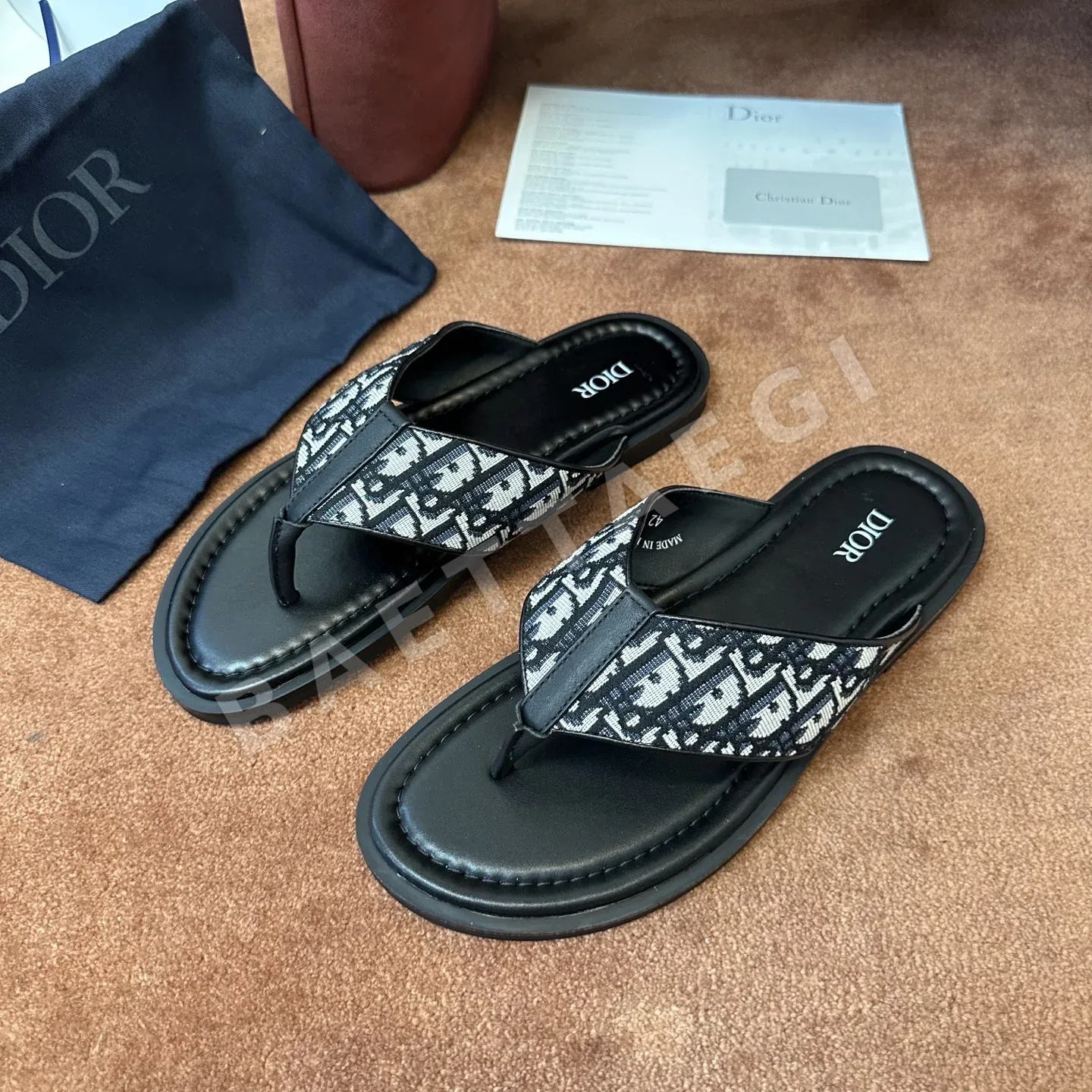 디올(Dior)의 알리아스 통 샌들 슬리퍼 상세 이미지 2