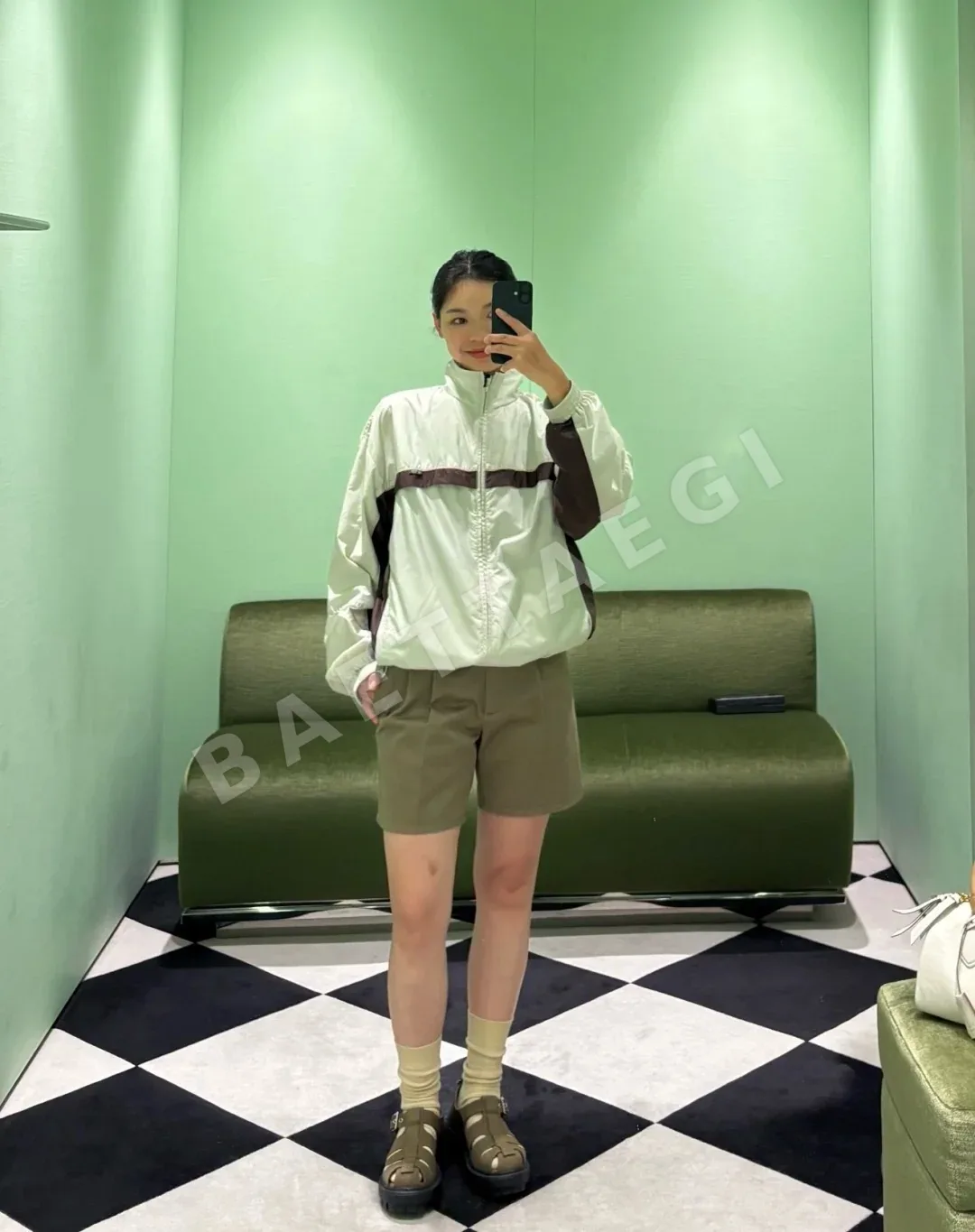 프라다 컬러 블록 나일론 여성 자켓 상세 이미지 7