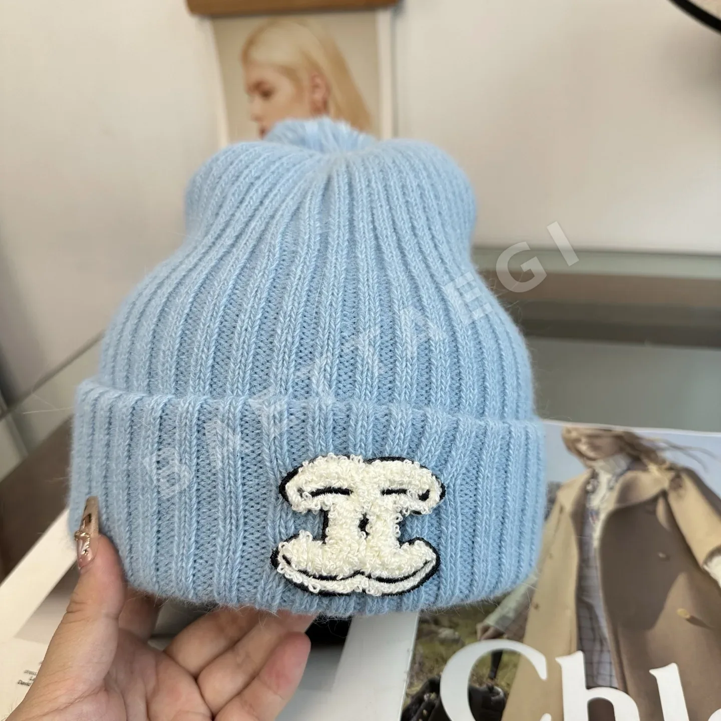 샤넬 니트 비니 모자 상세 이미지 9