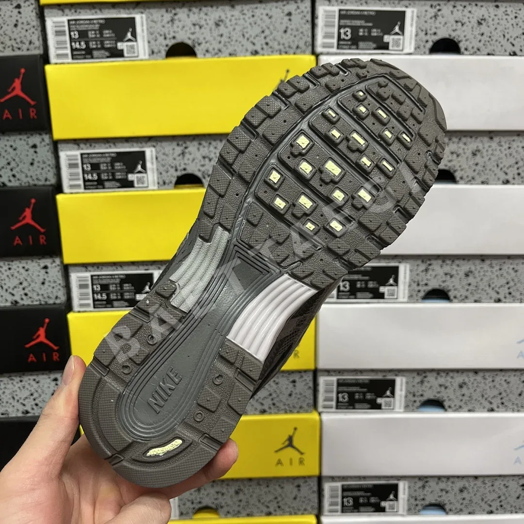 나이키 [PE] P 6000 CD6404-202 201183 Nike P-6000 Cave Stone Medium Ash Flat Pewter 상세 이미지 7
