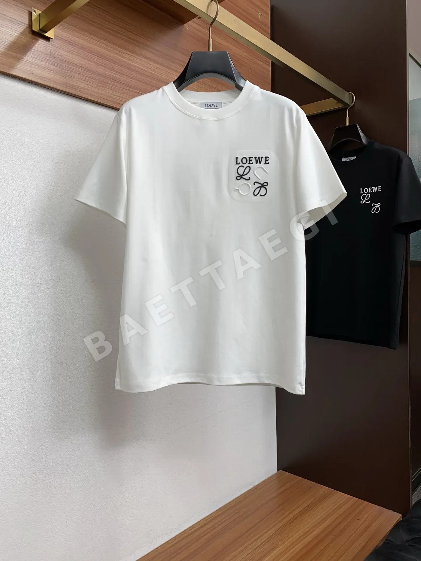 로에베 크루넥 반팔 티셔츠