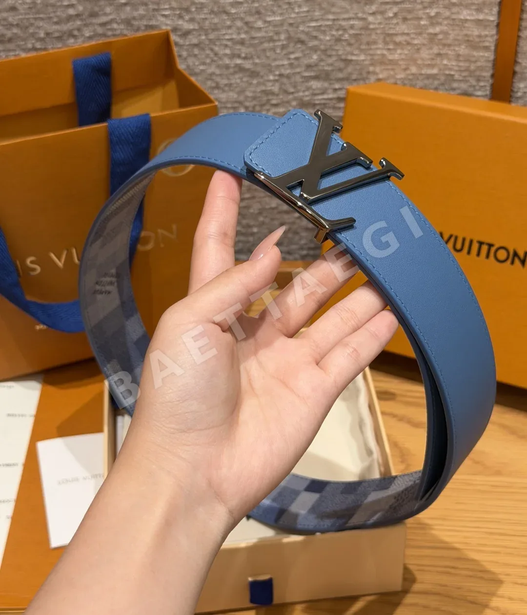 루이비통 디멘션 40mm 리버시블 남성 벨트 상세 이미지 5