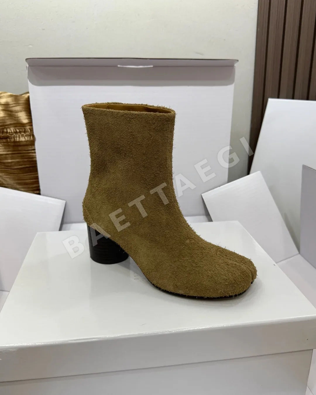 마르지엘라 타비 레더 앵클 부츠 상세 이미지 5