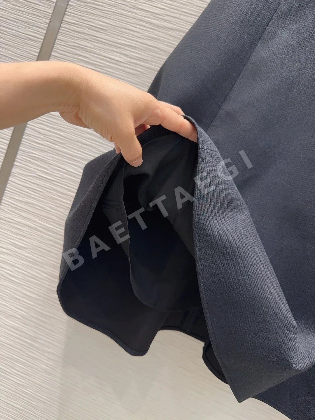 디올 로고 여성 원피스 상세 이미지 6