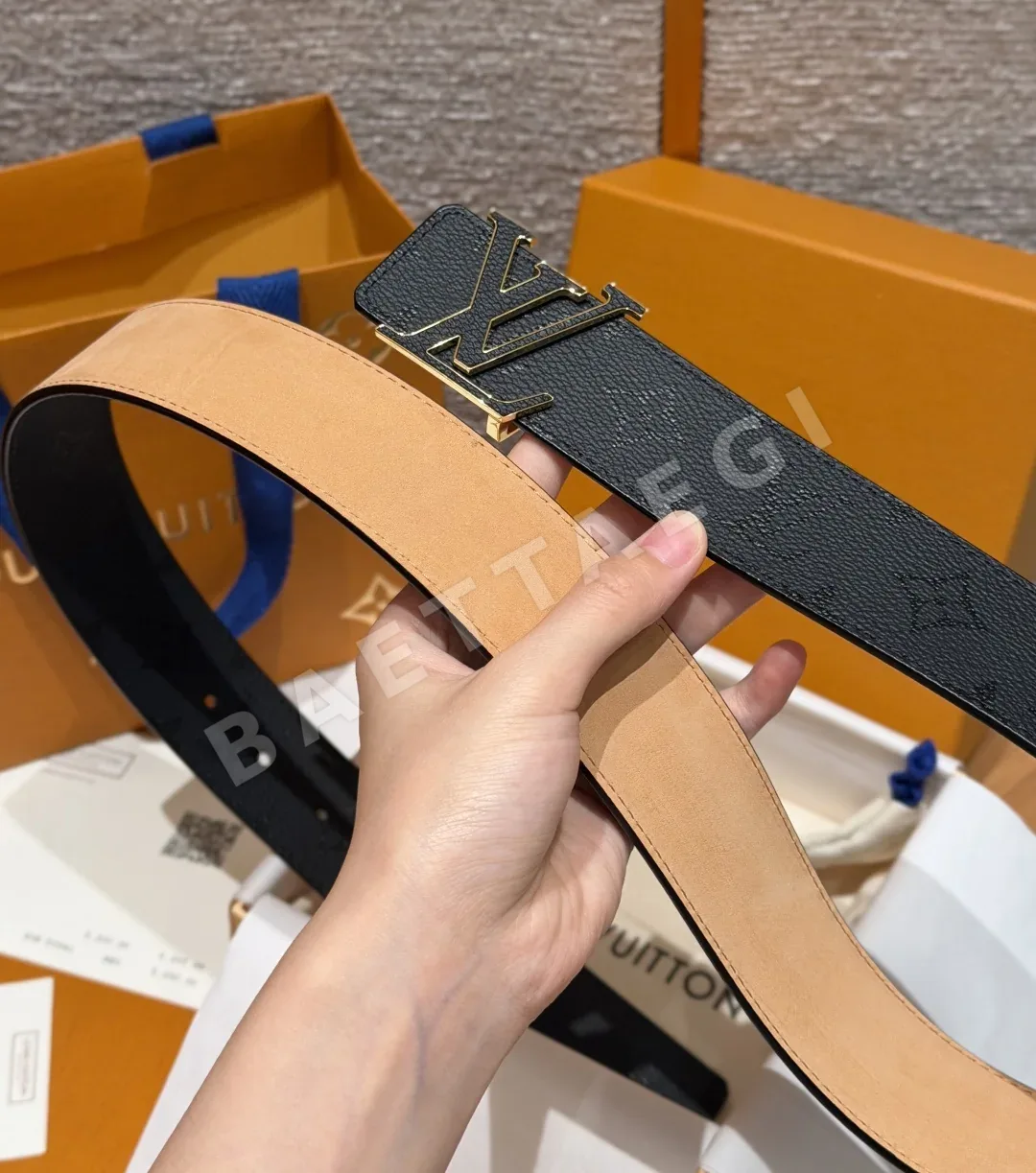 루이비통 3 단계 조절 가능 40mm 리버시블 벨트 상세 이미지 5