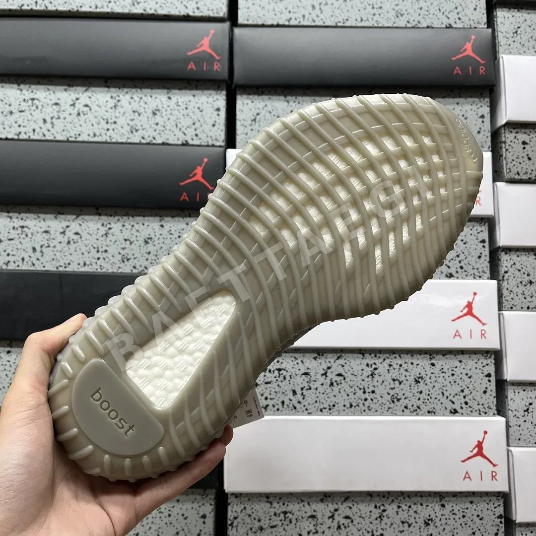 아디다스 [XQ] 이지 부스트 350 V2 BB1826 200799 Adidas Yeezy Boost 350 V2 Beluga 상세 이미지 7