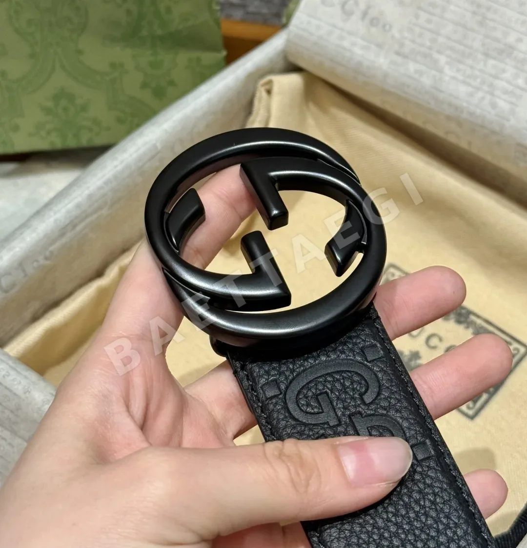 구찌 인터로킹 더블 G 블랙 카프스킨 벨트 상세 이미지 6