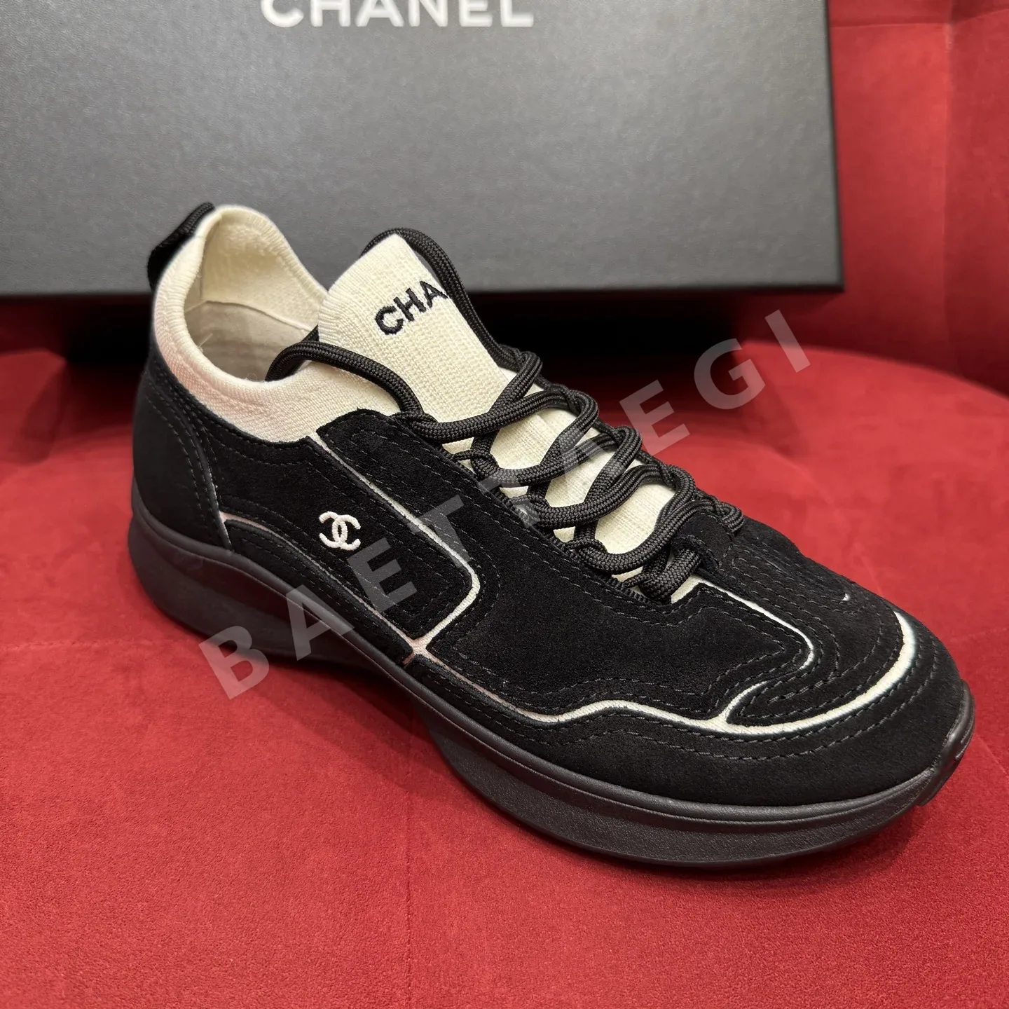 샤넬 신발 169950 Chanel Sneakers 상세 이미지 3