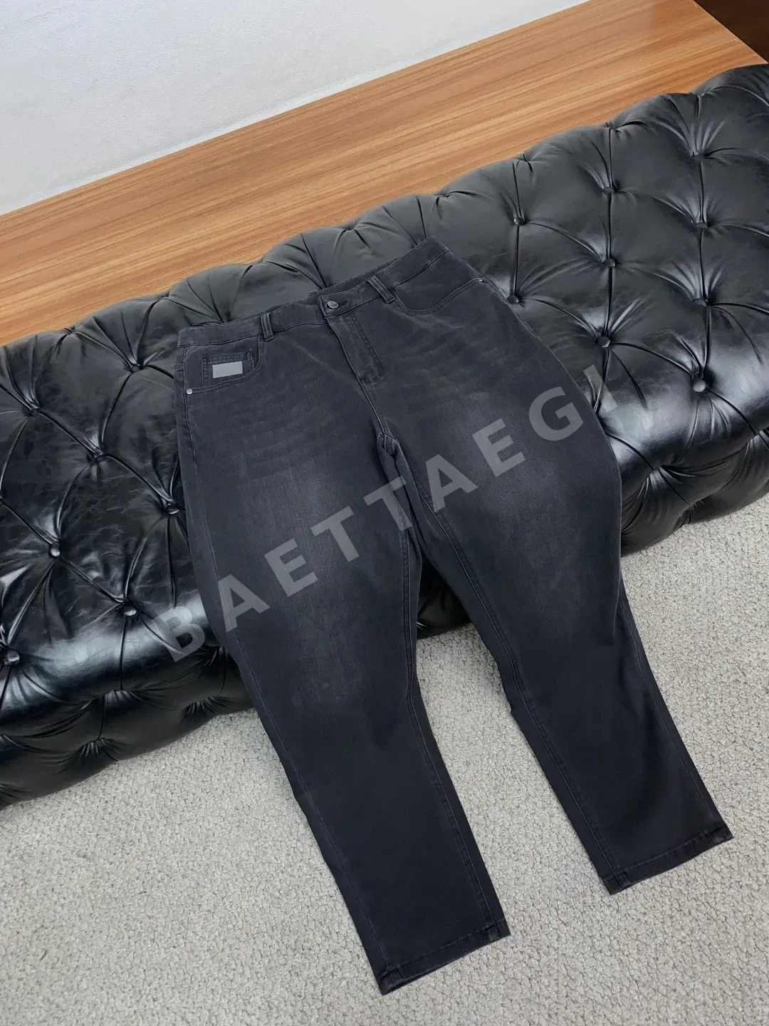 프라다 슬림핏 데님 남성 바지 상세 이미지 6