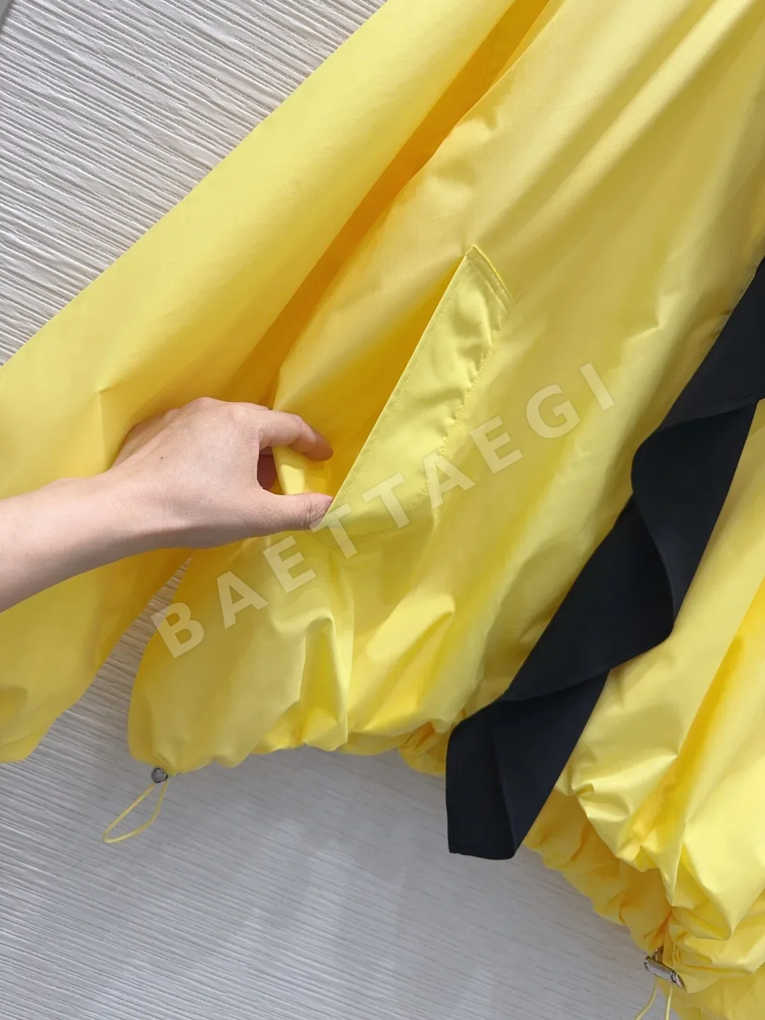 로에베 여성 자켓 상세 이미지 5