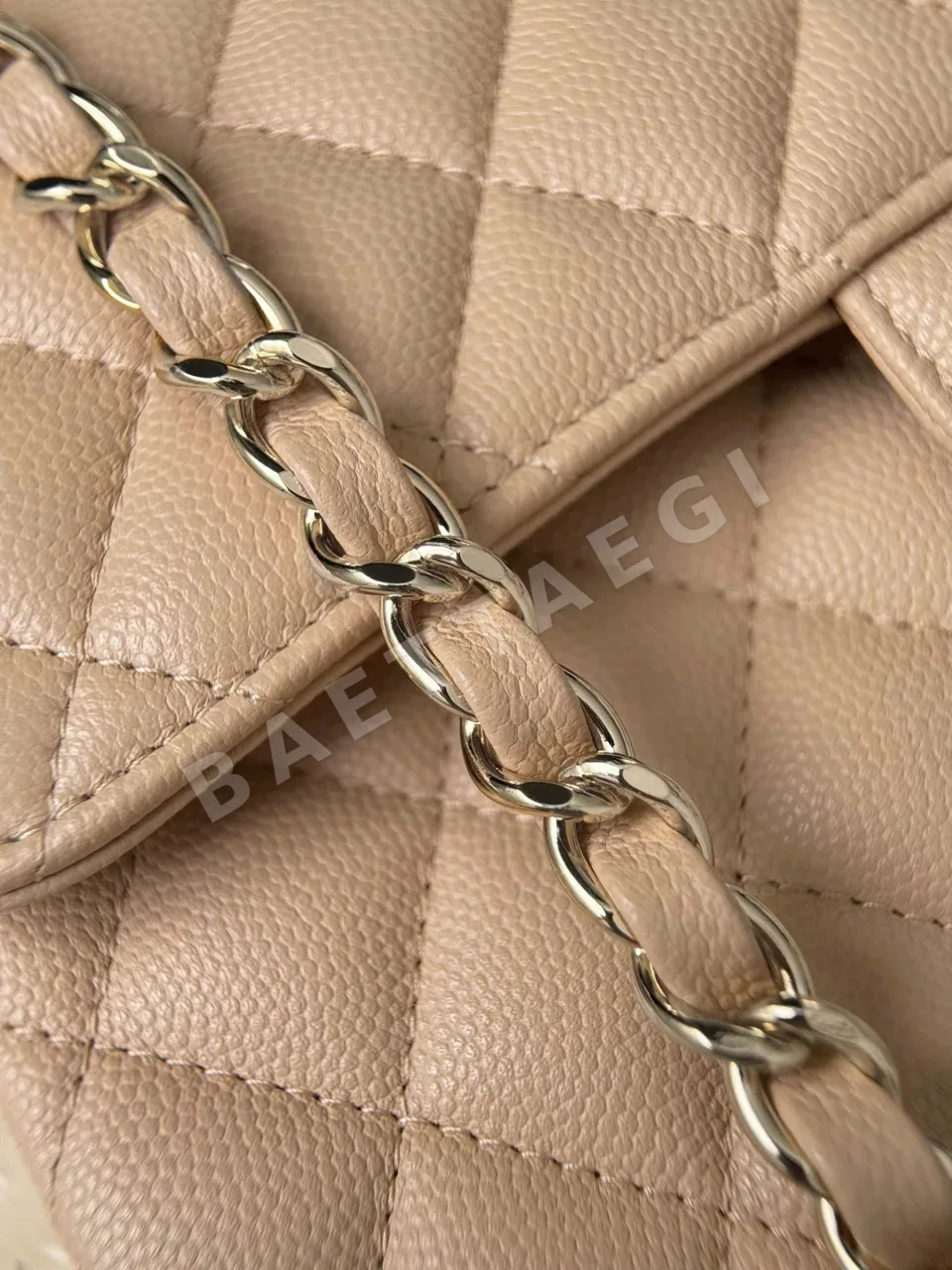 샤넬 연금장 캐비어 가방 상세 이미지 3